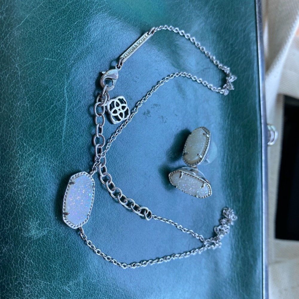 Kendra Scott Set ✨